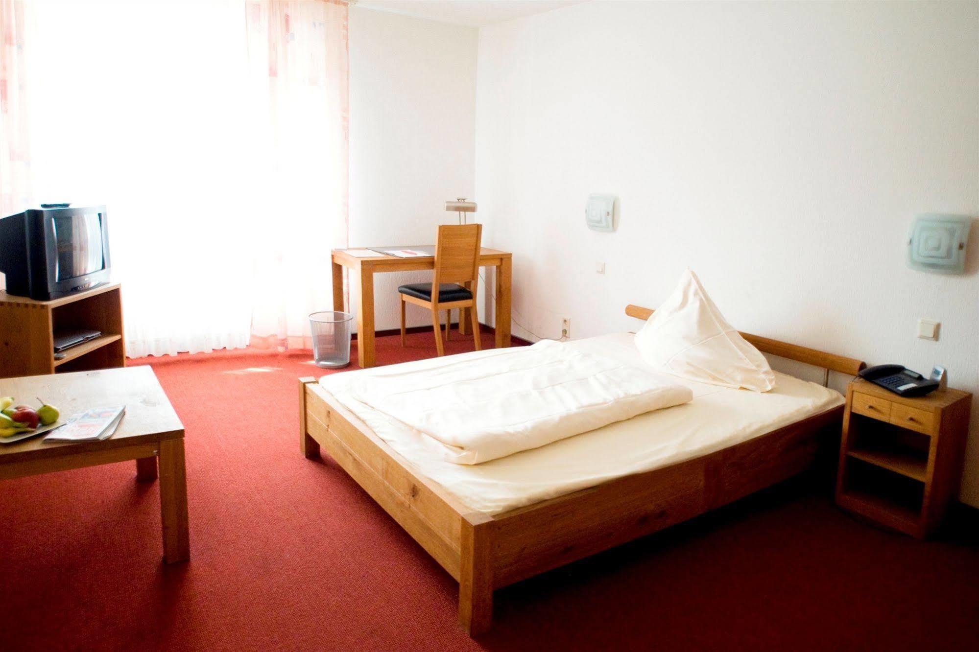 Hotel Flora دورماغن المظهر الخارجي الصورة